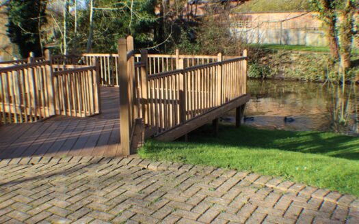 Modern Studio Flat – Godalming