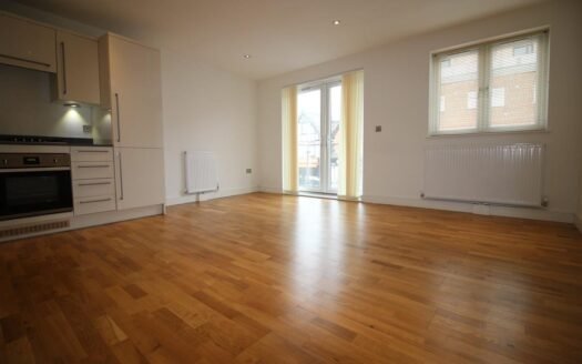 Flat 2,  Kingston Road, New Malden